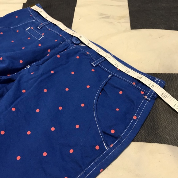 Polka-Dotted Shorts - Picture 7 of 8